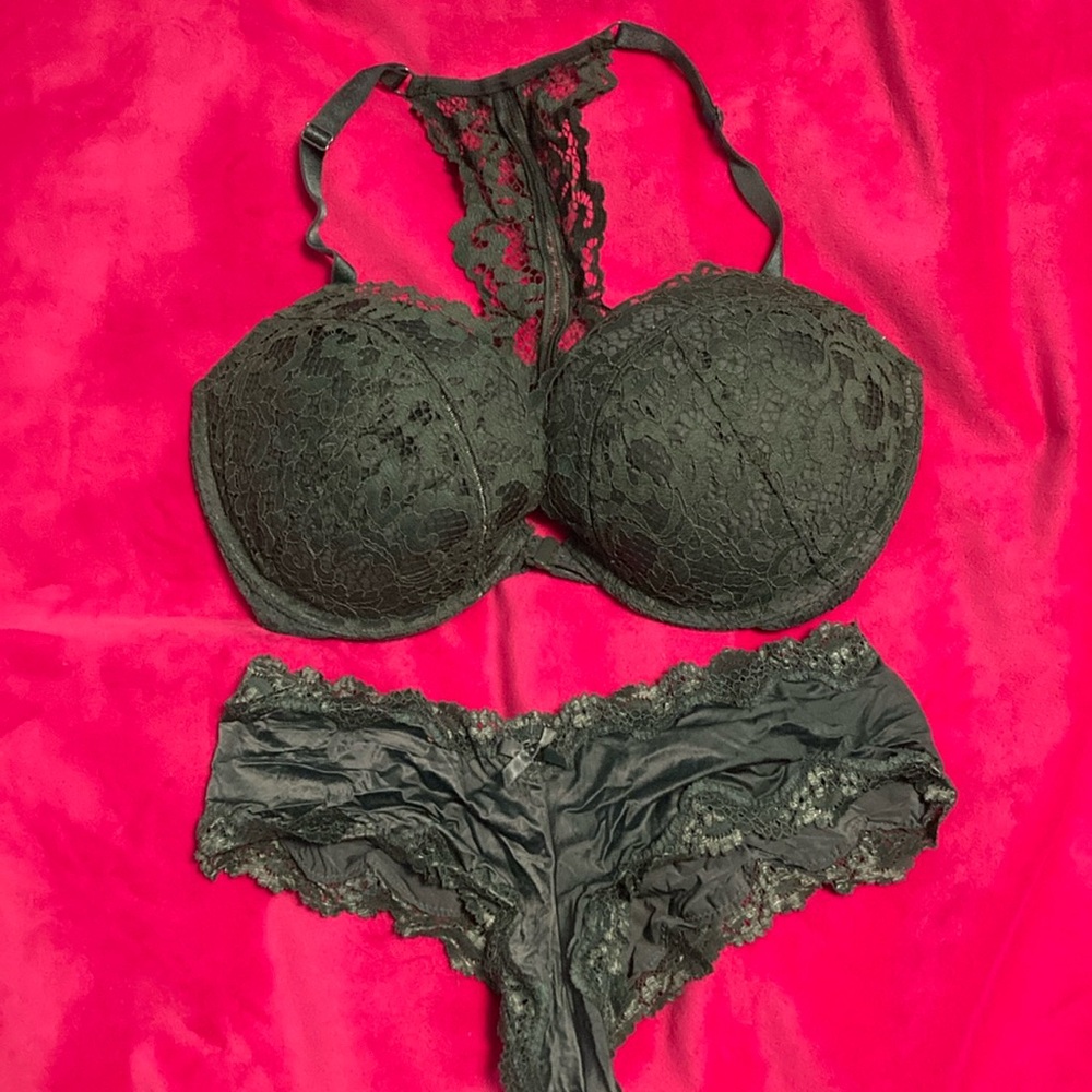 Victoria's Secret Black Lace Bra